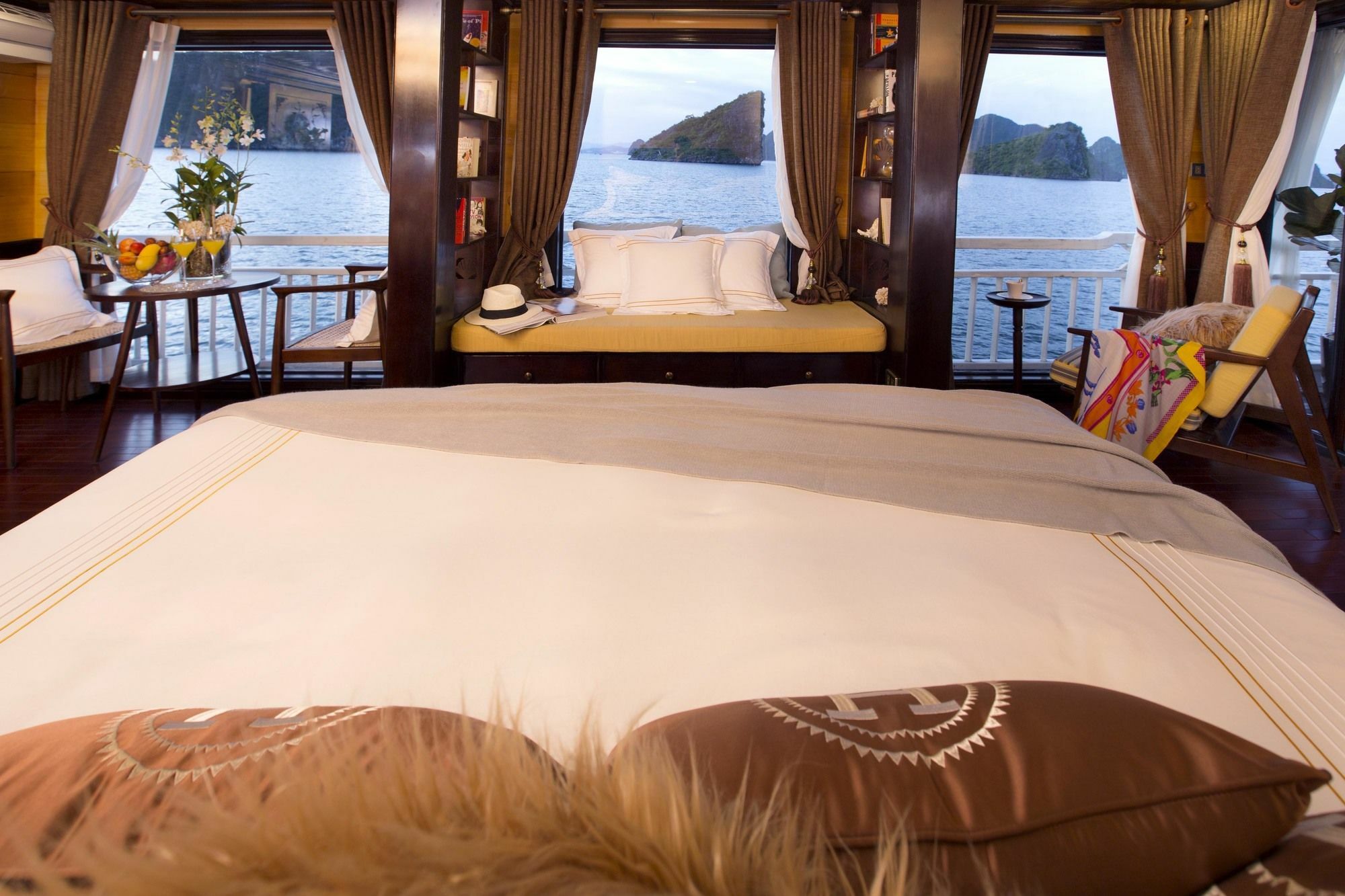 Hera Boutique Cruise Ha Long Bay Exterior foto